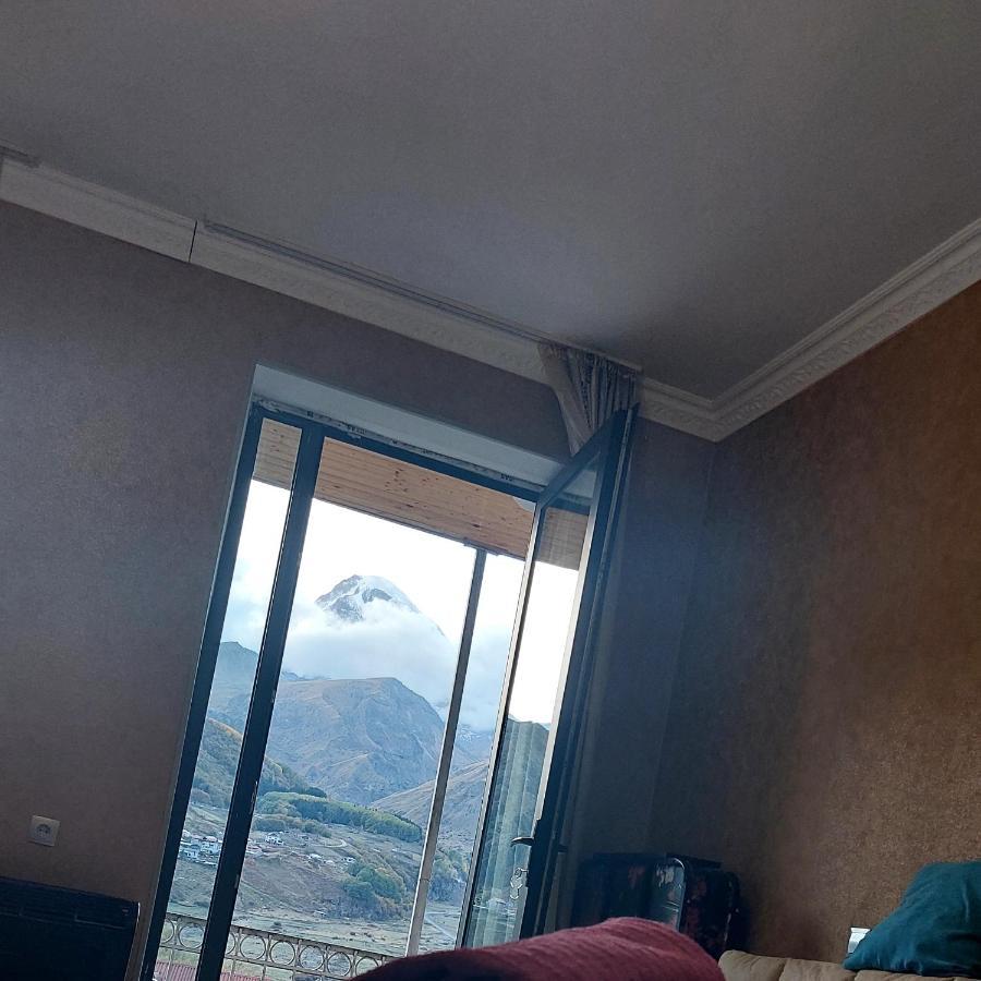 The White House Otel Kazbegi Dış mekan fotoğraf